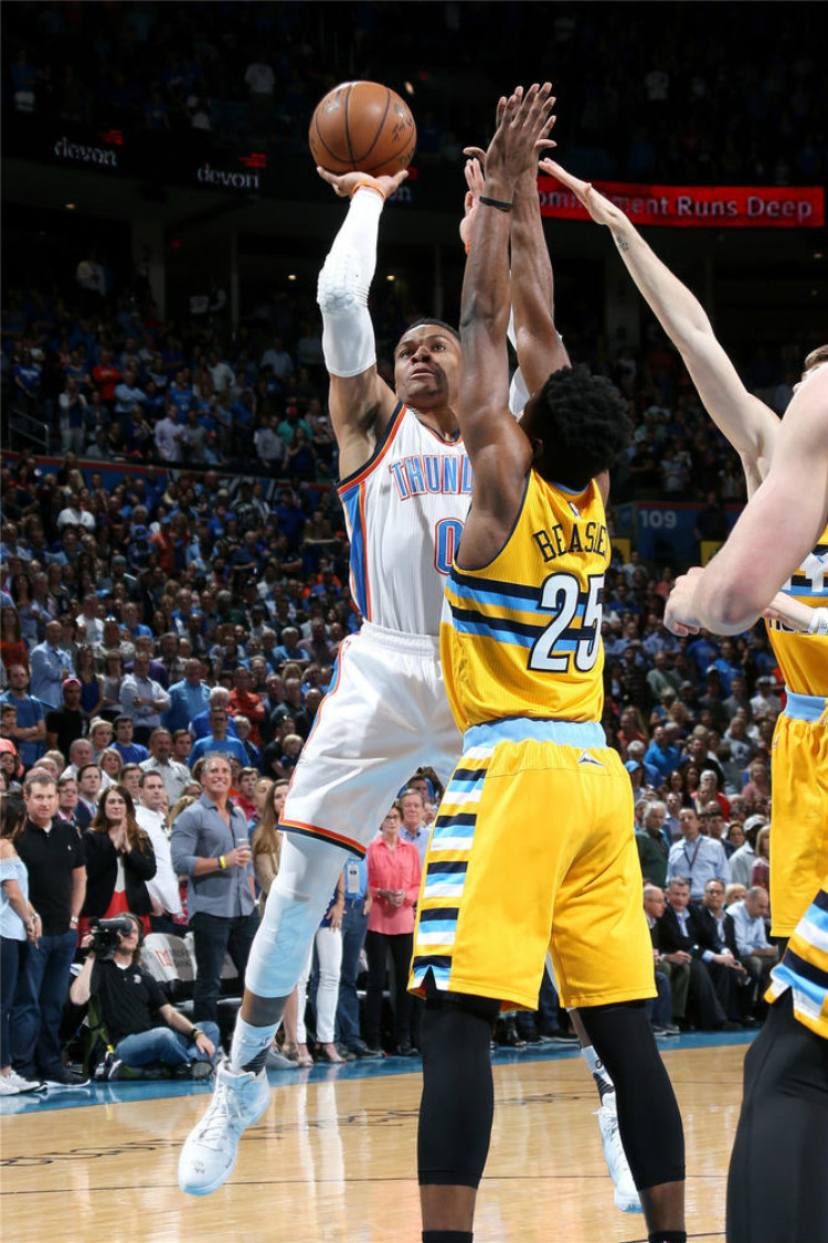 卓越非凡的 卓越非凡的