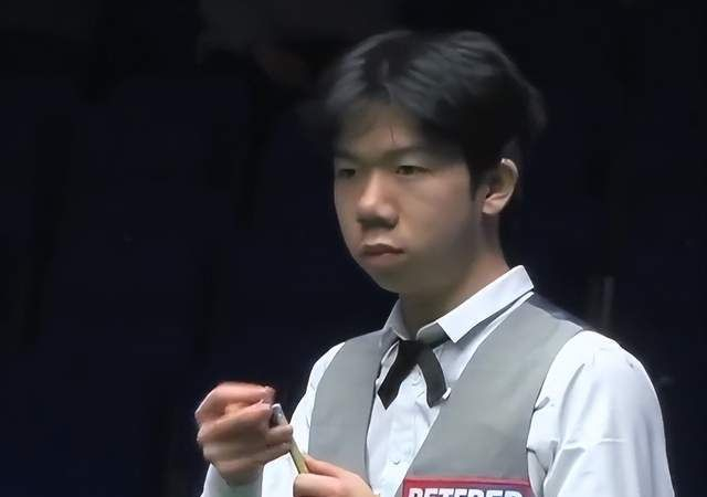 在激烈的英 在激烈的英