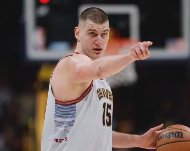 起伏无疑是 起伏无疑是